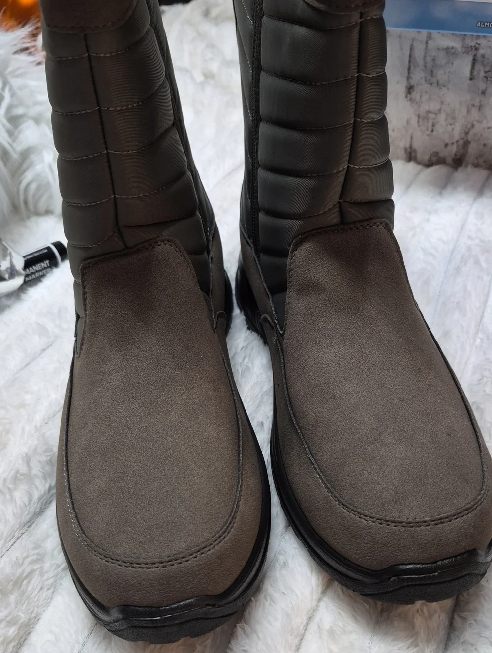 Easy Street Frazer Waterproof 
